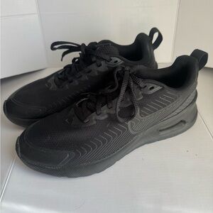 Nike Air Max Nuaxis Triple Black Running Sneakers Trainer Shoes Mens Size 9